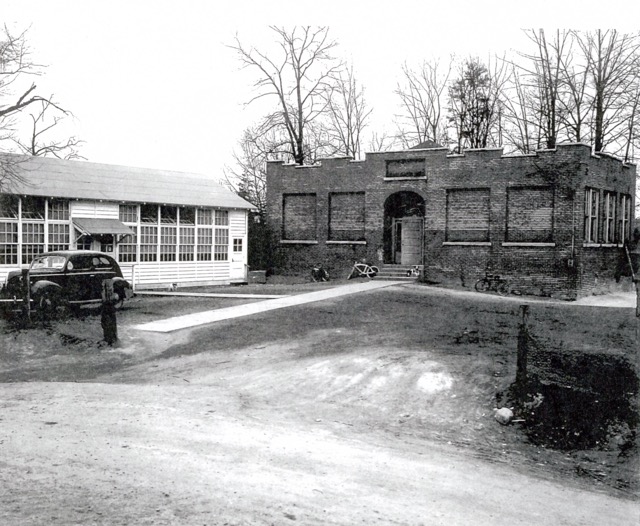 Oak Hill elementary.jpg